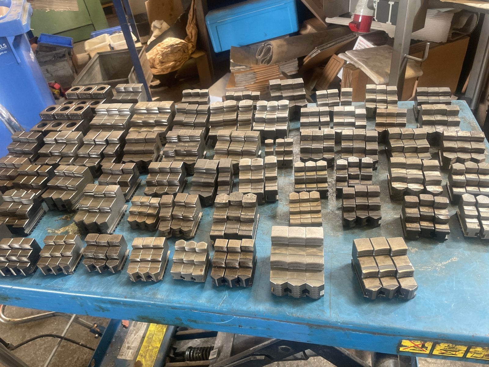 Geharde HSS bekken voor klauwplaat - ca. 55 sets, Ophalen, Gebruikt, Elektrisch, Overige soorten