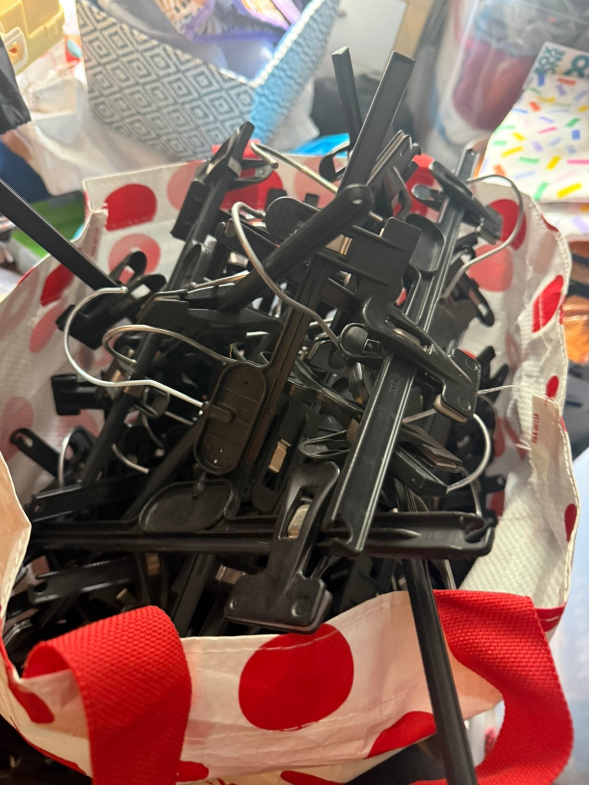 Kledinghangers met klemmen, broekhangers, Kleding | Dames, Kledinghangers, Ophalen, Gebruikt, Kunststof, Kinderen en Volwassenen