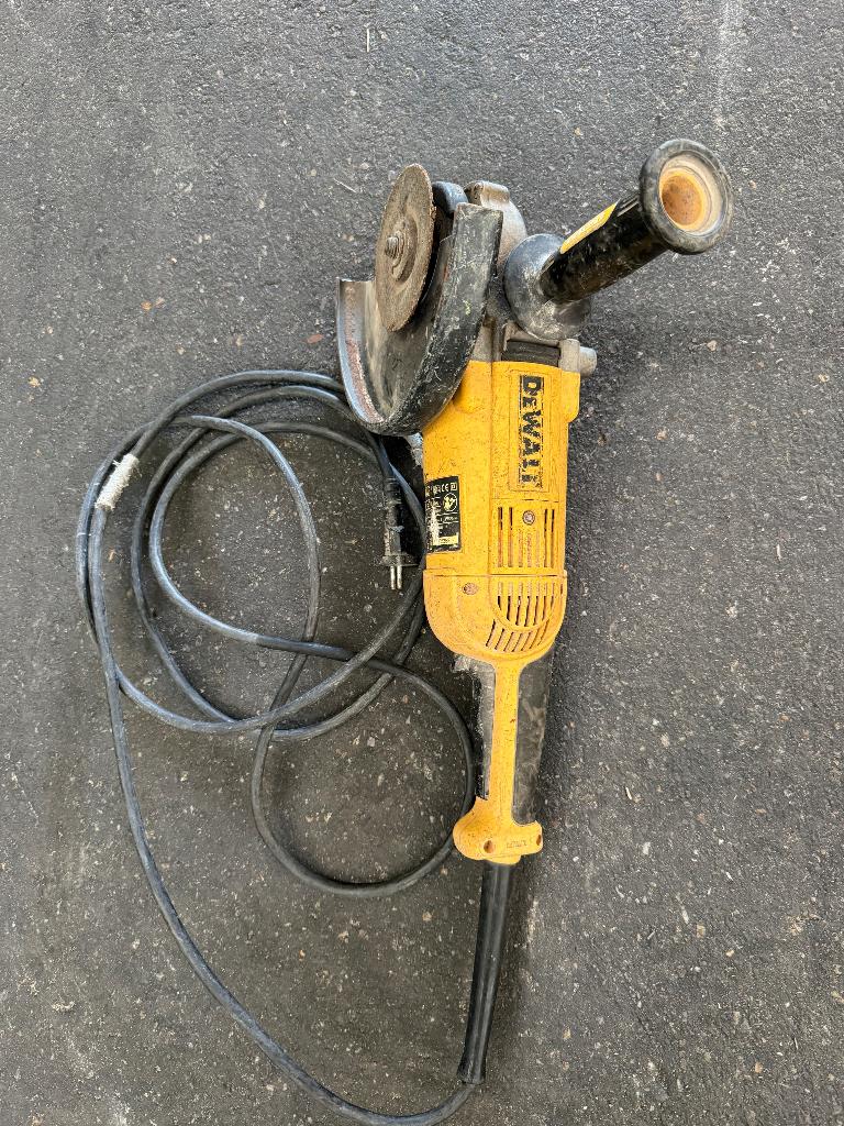 De walt slijpmachine, Ophalen, Gebruikt, Minder dan 700 watt, Overige typen