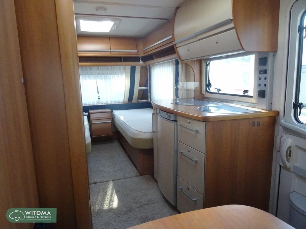 Fendt Bianco 465 TG Enkelbedden, Caravans en Kamperen, Caravans, Kachel, Rondzit, Bedrijf, Overige typen