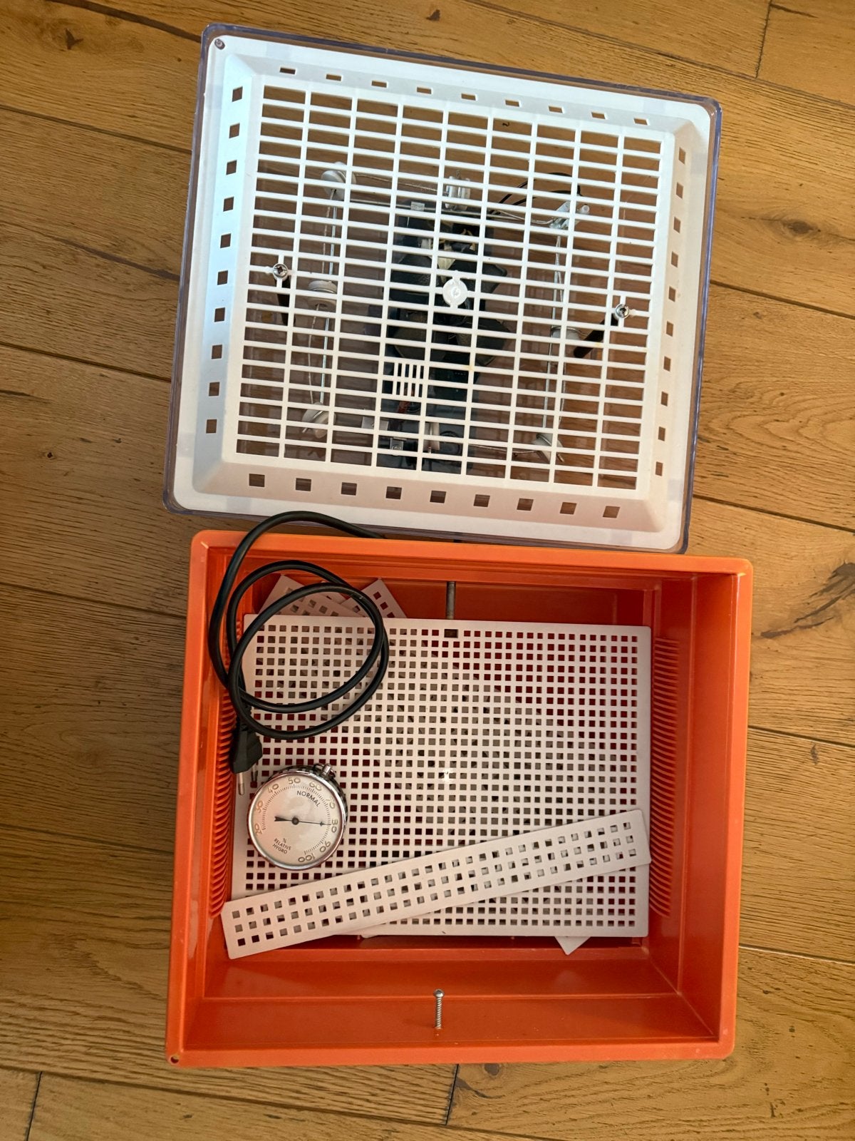 Broedmachine, Dieren en Toebehoren, Ophalen of Verzenden, Broedmachine
