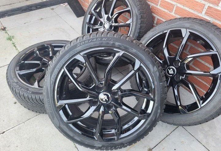 Peugeot 208 Velgen met Pirelli winterbanden 205/45/17 inch, Auto-onderdelen, Banden en Velgen, Nieuw, 17 inch, Personenwagen