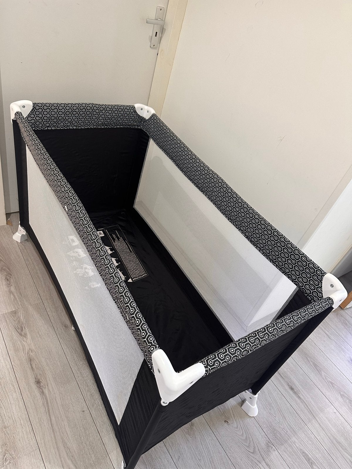 Campingbed Safety 1st met extra matras, Ophalen, Zo goed als nieuw, Reisbedje