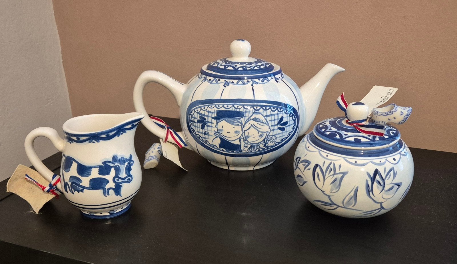 Blond Amsterdam (Delfts blond) theepot 1,5L, melk en suikerp, Ophalen of Verzenden, Zo goed als nieuw, Delftsblauw, Aardewerk