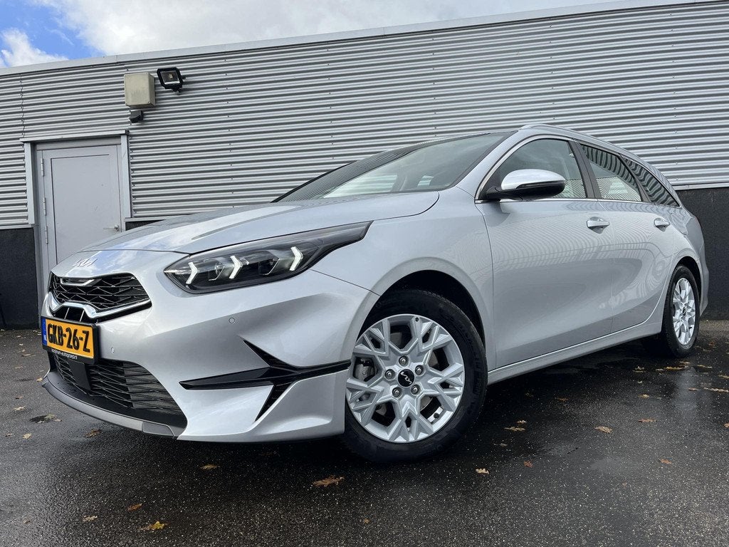 Kia Ceed Sportswagon 1.5 T-GDi DynamicLine Trekhaak, navigat, Voorwielaandrijving, Automatische klimaatregeling, Stof, Gebruikt