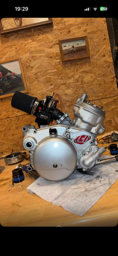 Gereviseerd am6 blok 70cc airsal, Fietsen en Brommers, Ophalen, Zo goed als nieuw, Blok