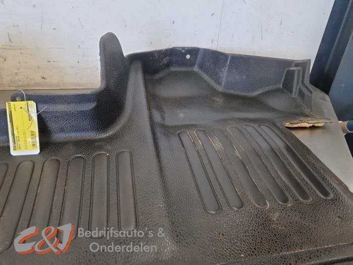 Vloerbedekking van een Renault Master, Gebruikt, -, Renault, -