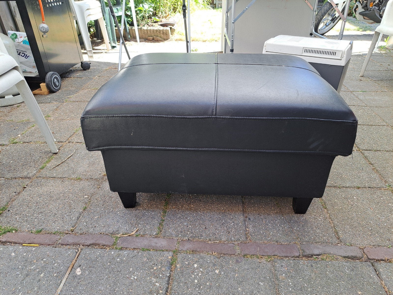 Fijne poef / hocker, Ophalen, Gebruikt, Rechthoekig
