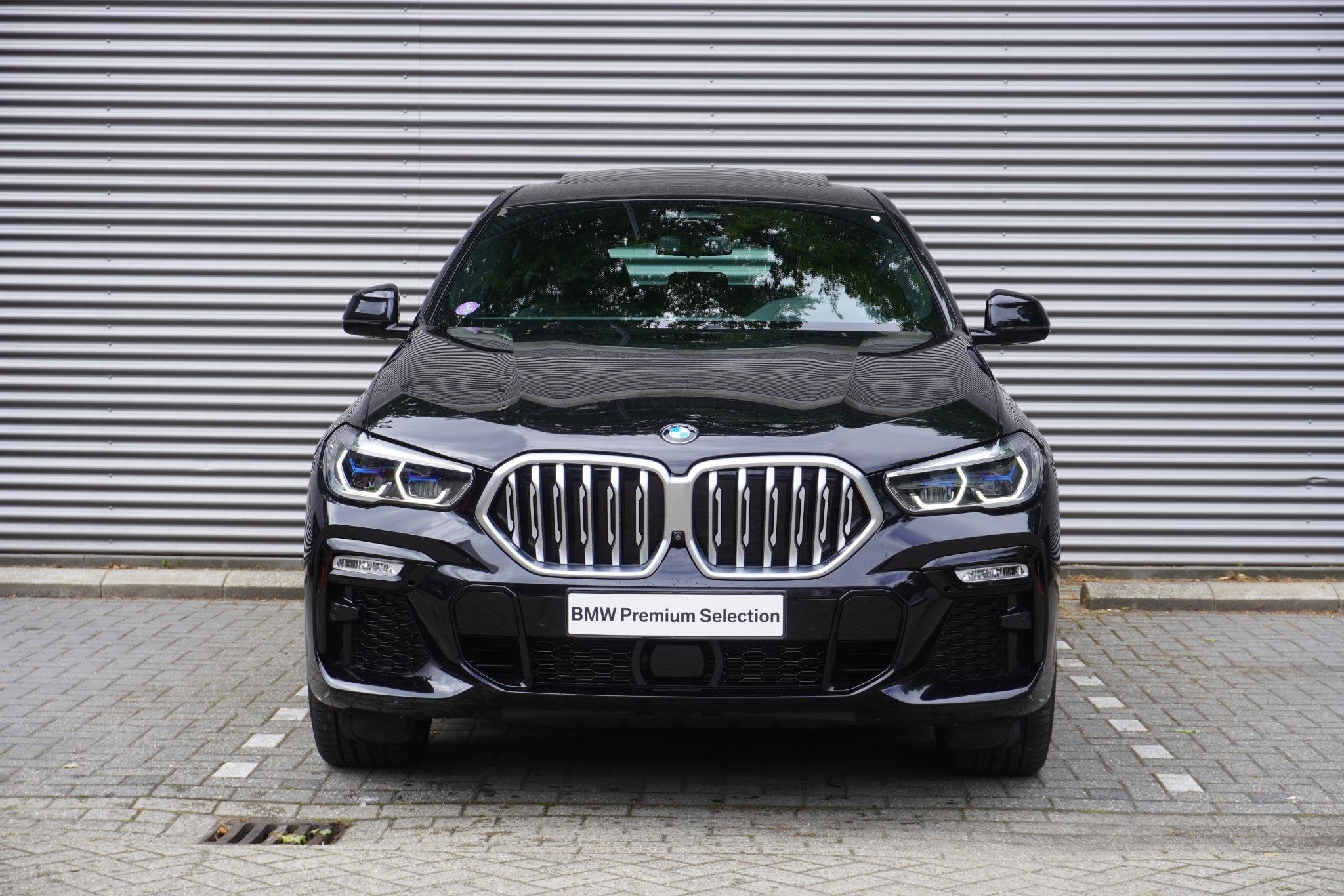 BMW X6 xDrive40i | High Executive | M Sportpakket | Trekhaak, Auto's, BMW, Stof, Gebruikt, Met garantie (alle), Metallic lak