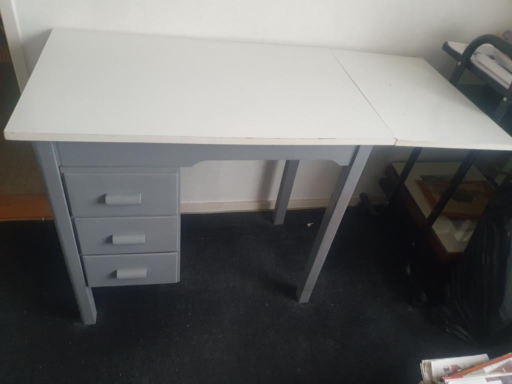 Bureau met verlengstuk, Ophalen, Gebruikt