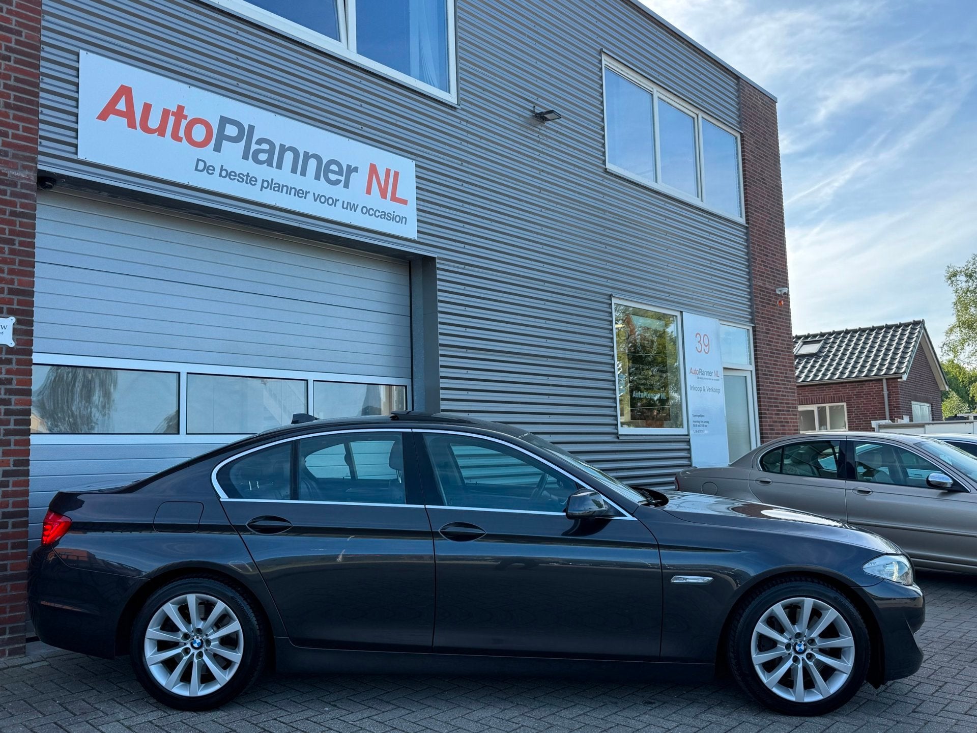 BMW 5-serie 535d High Executive! Head-Up! Leder! Soft Close!, Auto's, BMW, Automaat, Euro 5, Achterwielaandrijving, Gebruikt