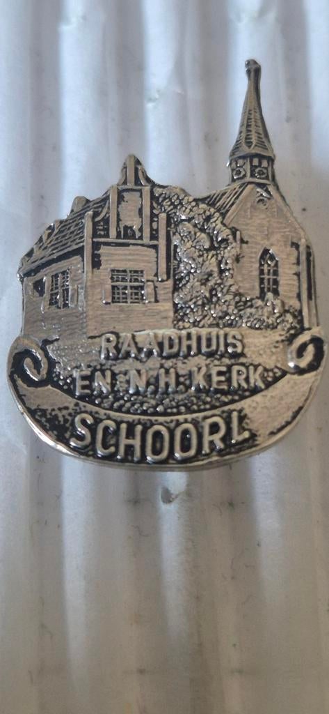 Speldje Raadhuis N H kerk Schoorl, Ophalen of Verzenden, Zo goed als nieuw, Sport