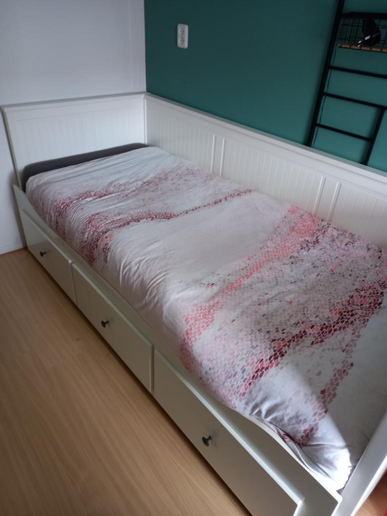 Mooi wit Hemnes Ikea bed, Ophalen, Eenpersoons, 80 cm, Hout