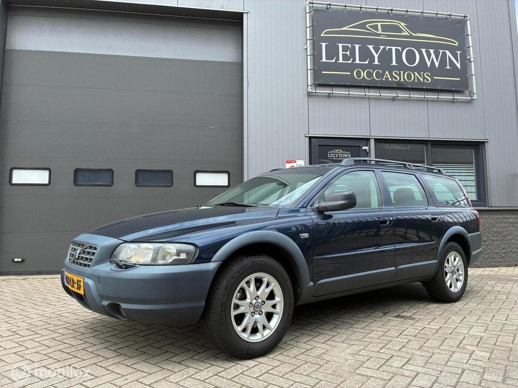Volvo XC70 2.4 D5 | Cruise | Navi | Carplay | Zeer netjes !, Auto's, Volvo, 197 €/maand, XC70, 163 pk, Origineel Nederlands