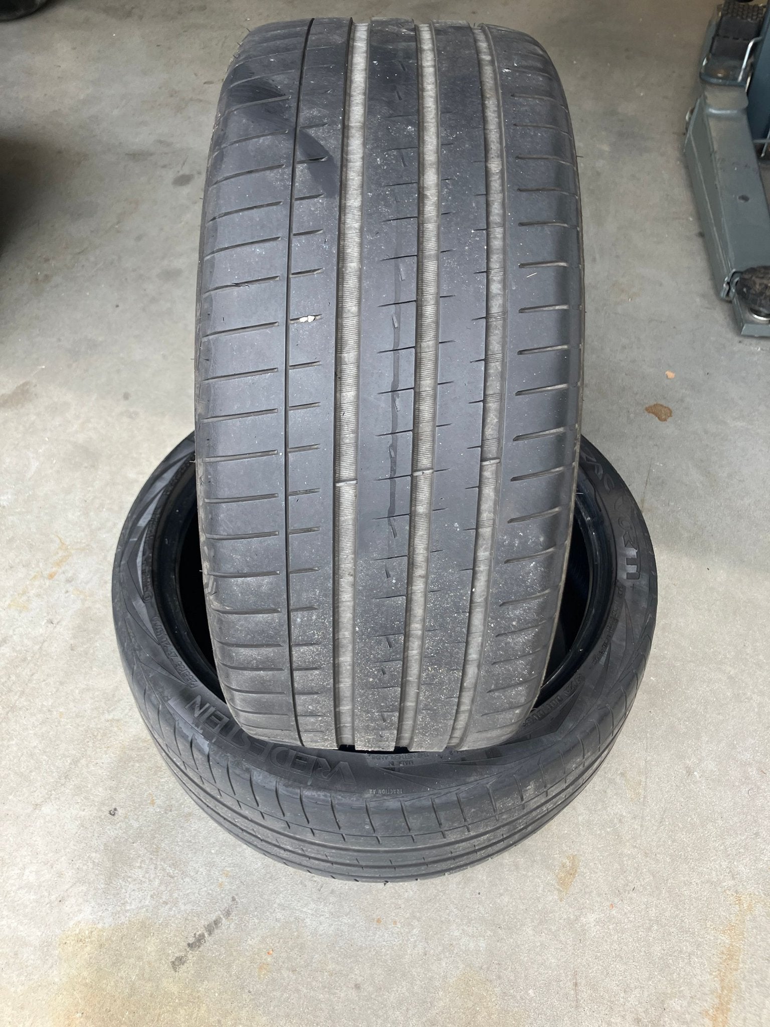 255/35ZR20 97Y Vredestein Ultrac Vorti Zomer Sport banden 2X, Gebruikt, 255 mm, -, -