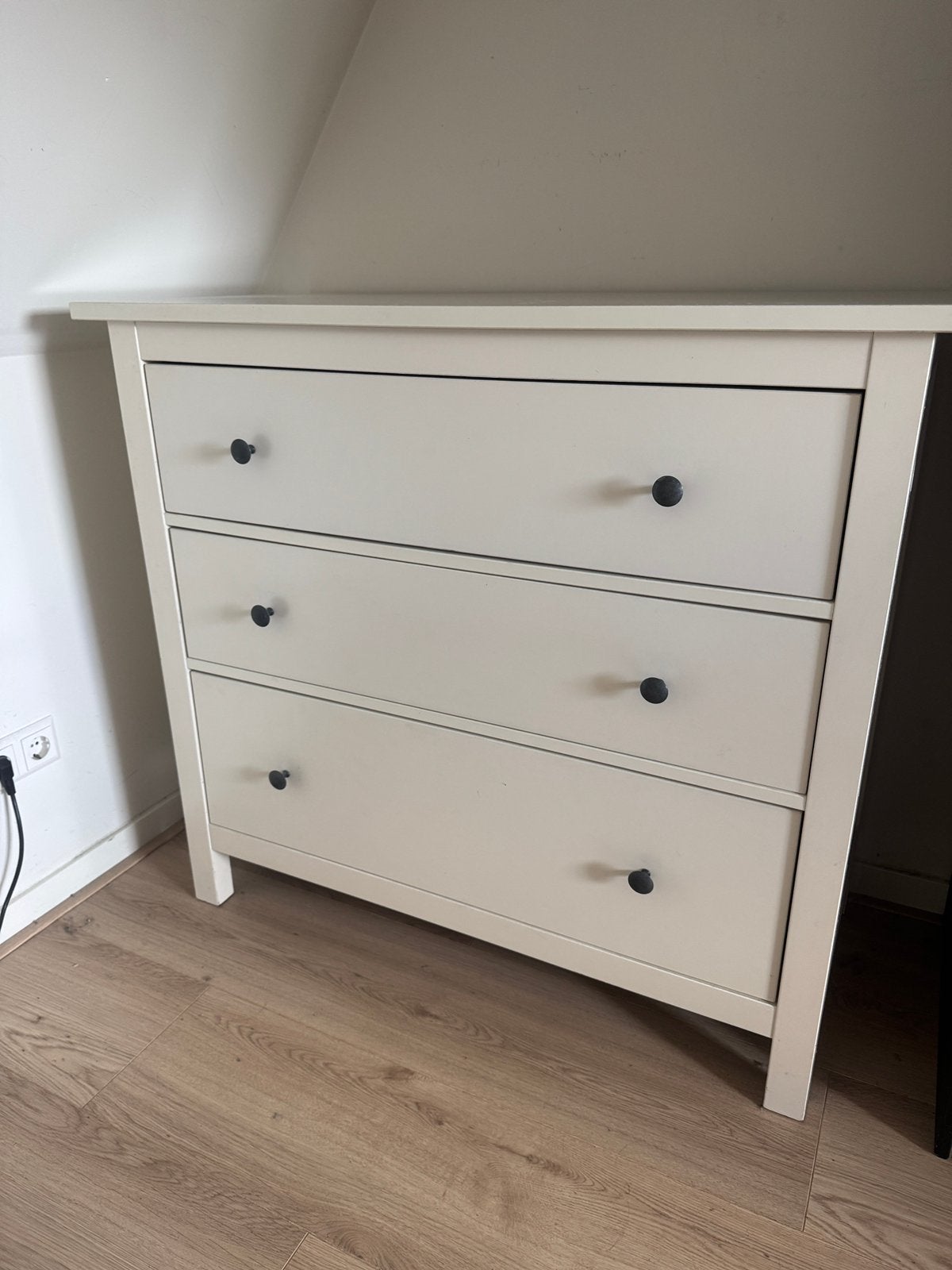 Ikea Hemnes ladekast met 3 lades, Huis en Inrichting, Kasten | Ladekasten, Ophalen, Gebruikt, 100 tot 150 cm, 50 tot 100 cm