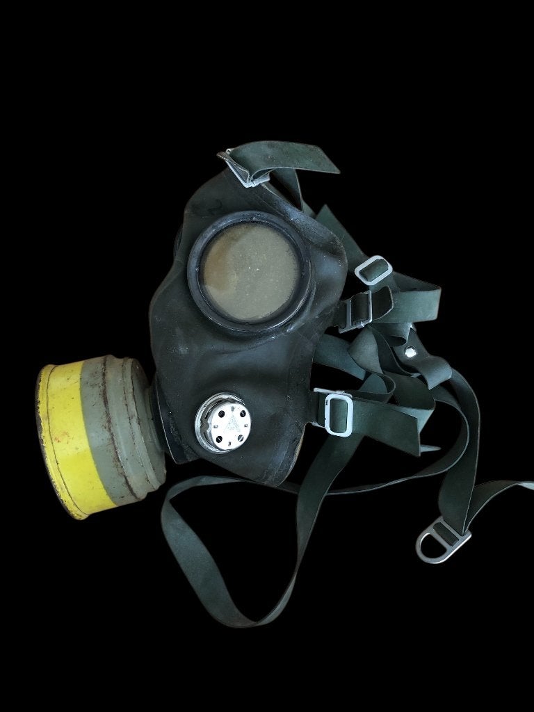 WW2 Auer gasmasker, Ophalen of Verzenden, Nederland, Embleem of Badge