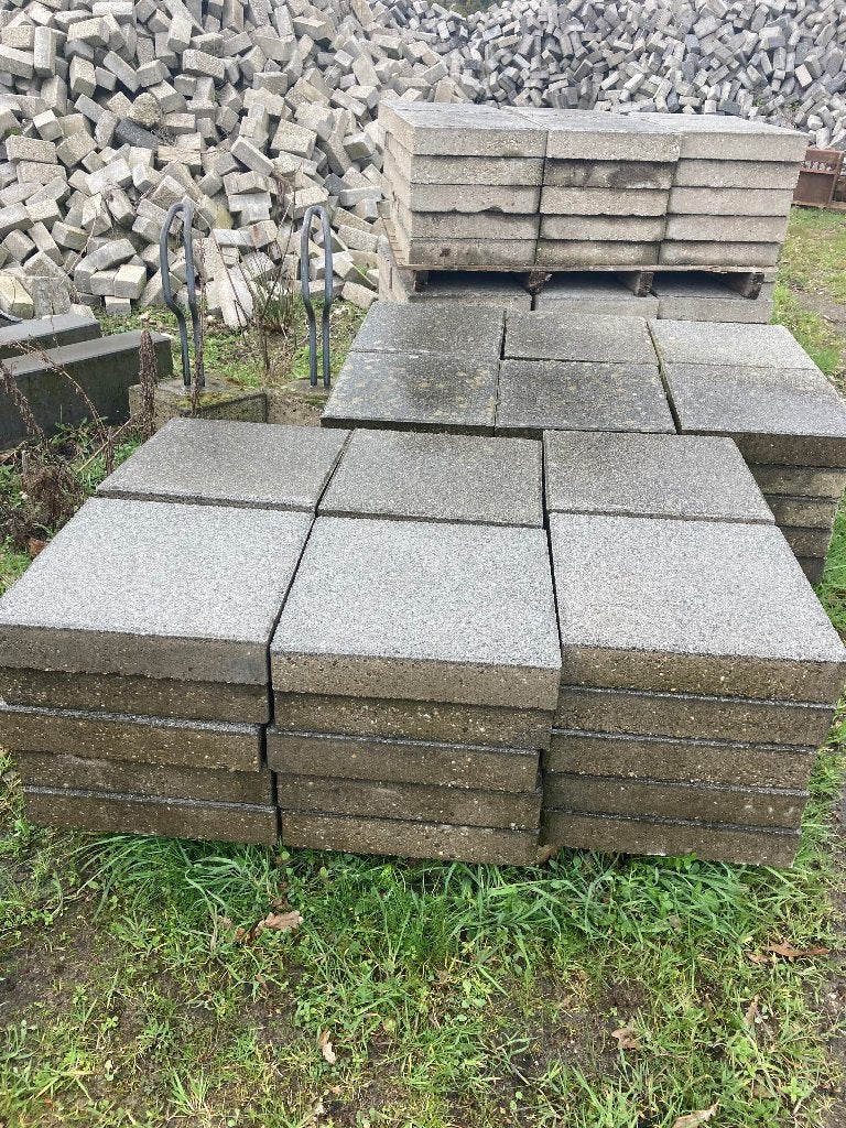 Gebruikte betontegels 40x40x8cm., Ophalen, Gebruikt, 10 m² of meer, Beton