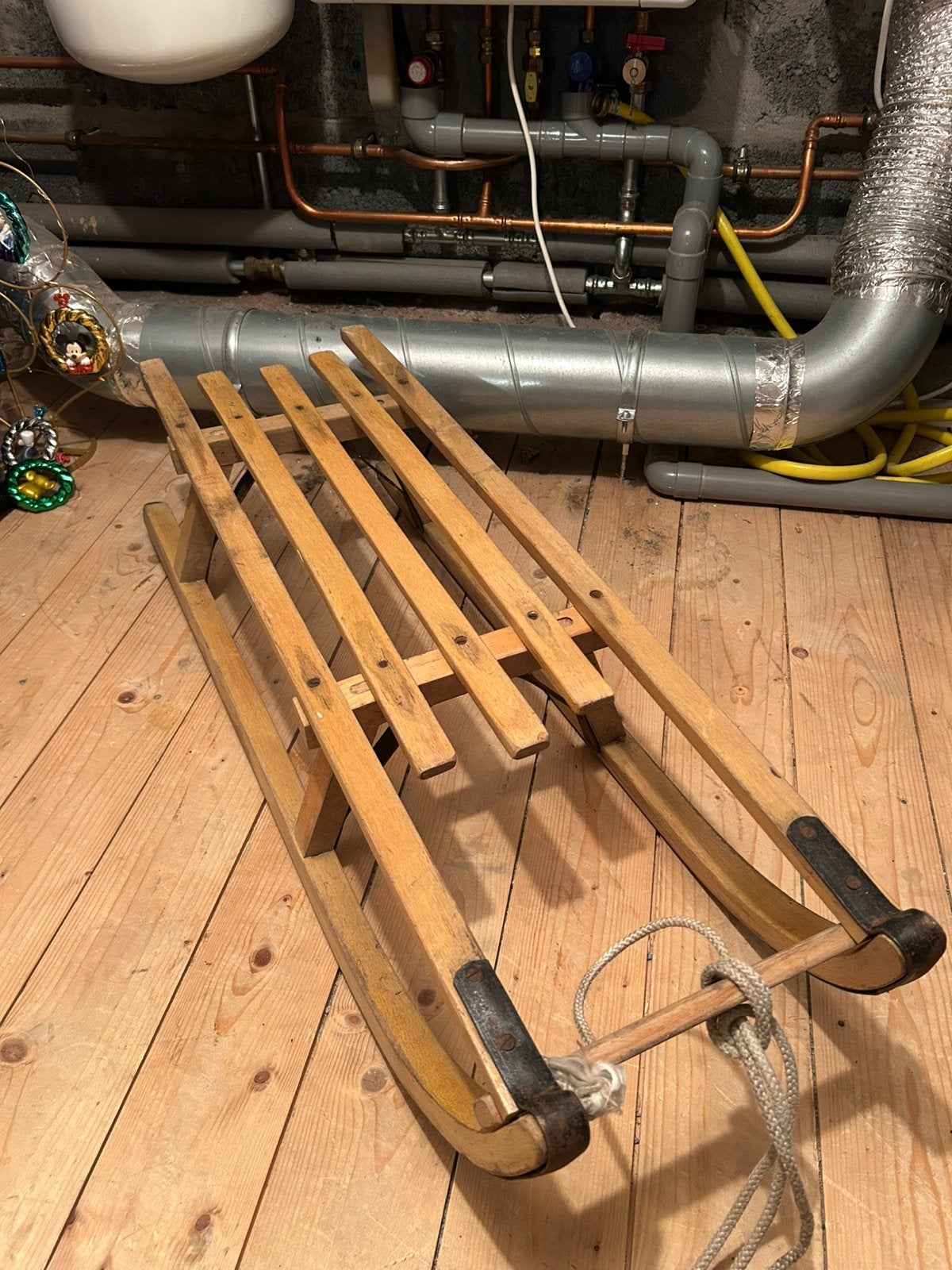 Houten slee, Ophalen, Gebruikt, Hout