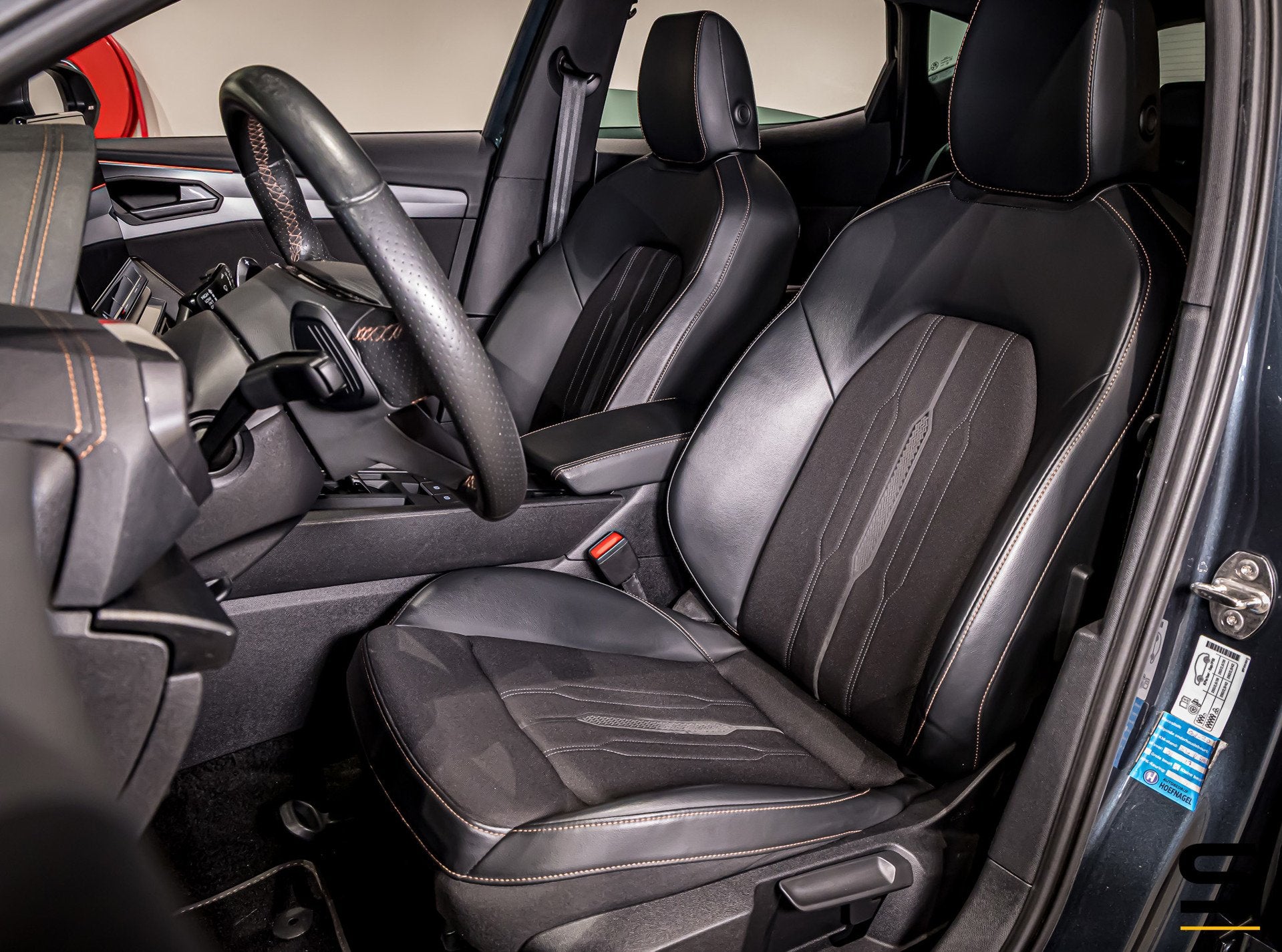 Cupra Formentor 1.4 e-Hybrid Business|CarPlay|Airco|P sensor, Auto's, Dealer onderhouden, Gebruikt, 4 cilinders, Hybride Elektrisch/Benzine
