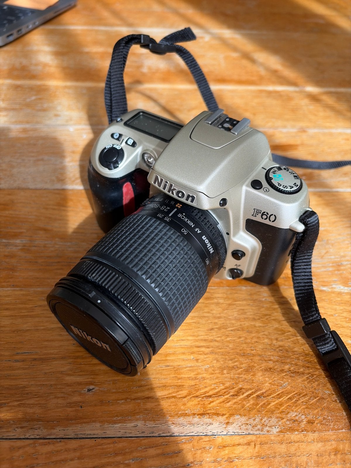 Nikon F60 Spiegelreflexcamera met AF Nikkor 28-80mm lens, Ophalen of Verzenden, Gebruikt, Spiegelreflex, Nikon