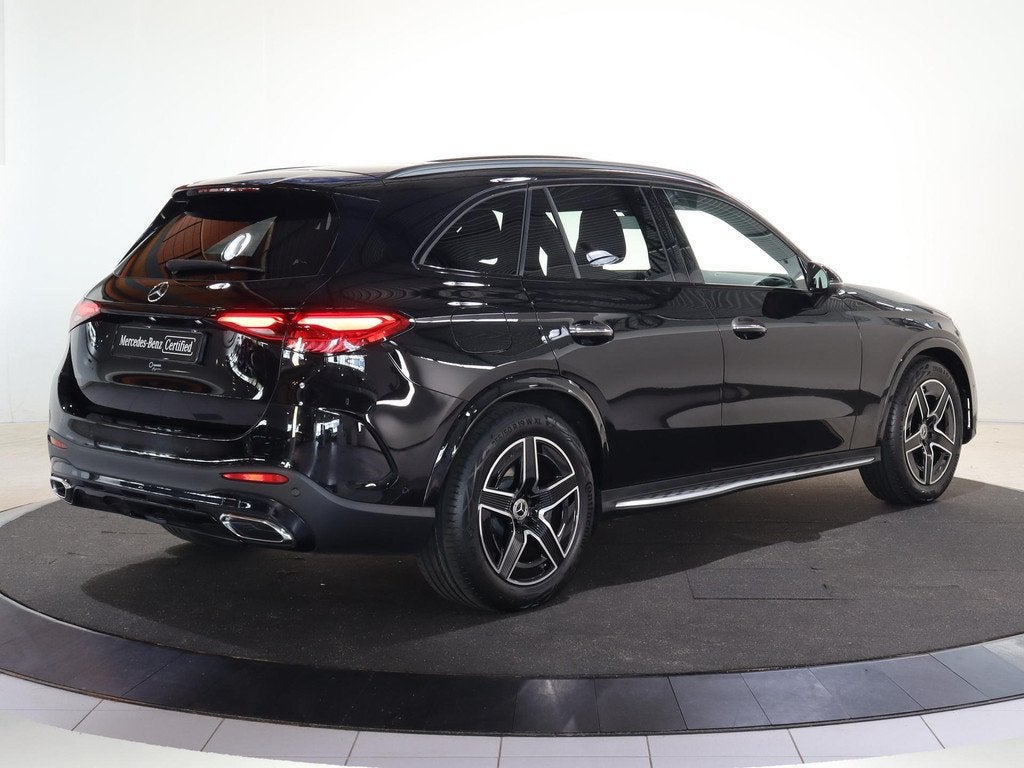 Mercedes-Benz GLC-klasse 300e 4MATIC AMG Line | Luchtvering, Auto's, Mercedes-Benz, Gebruikt, 4 cilinders, Zwart, Vierwielaandrijving