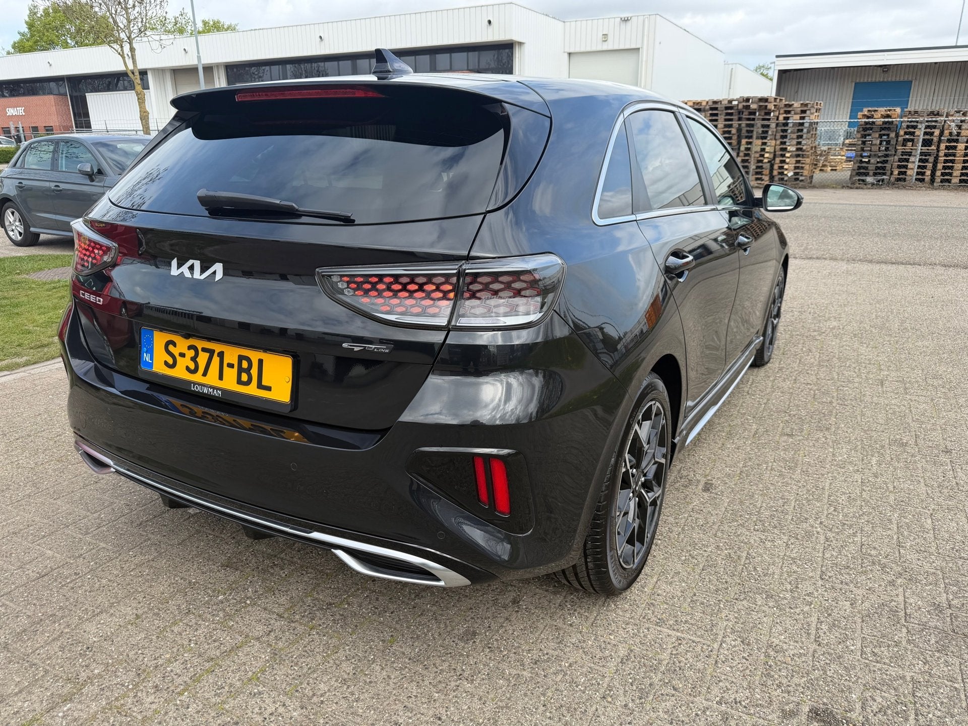 Kia Ceed 1.0 T-GDi GT-Line | PANO | Full Opties, Auto's, Voorwielaandrijving, Gebruikt, Zwart, Origineel Nederlands