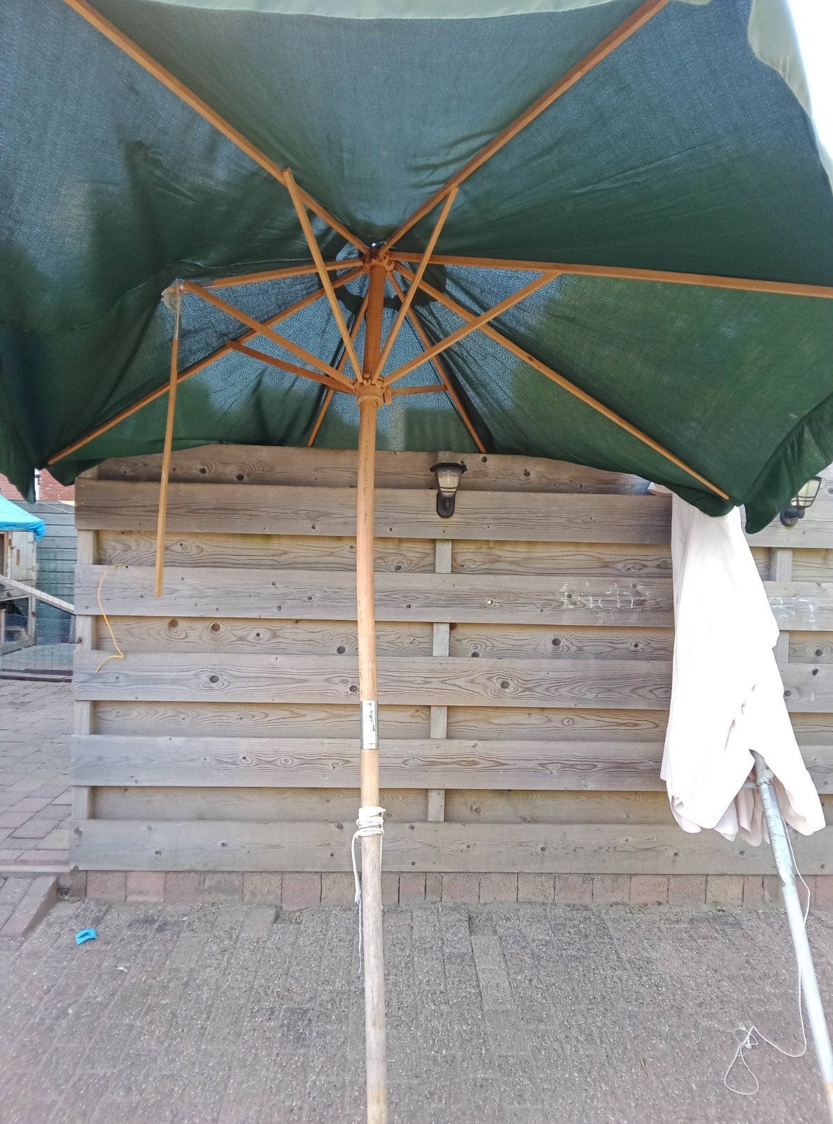 Parasols gratis, Ophalen, Gebruikt, Minder dan 1 meter, Parasolvoet
