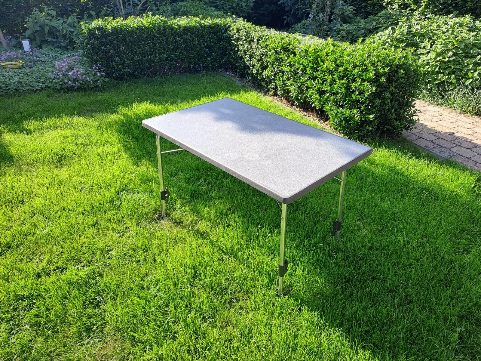 Robuuste campingtafel, in hoogte verstelbaar, Caravans en Kamperen, Kampeermeubelen, Ophalen, Campingtafel