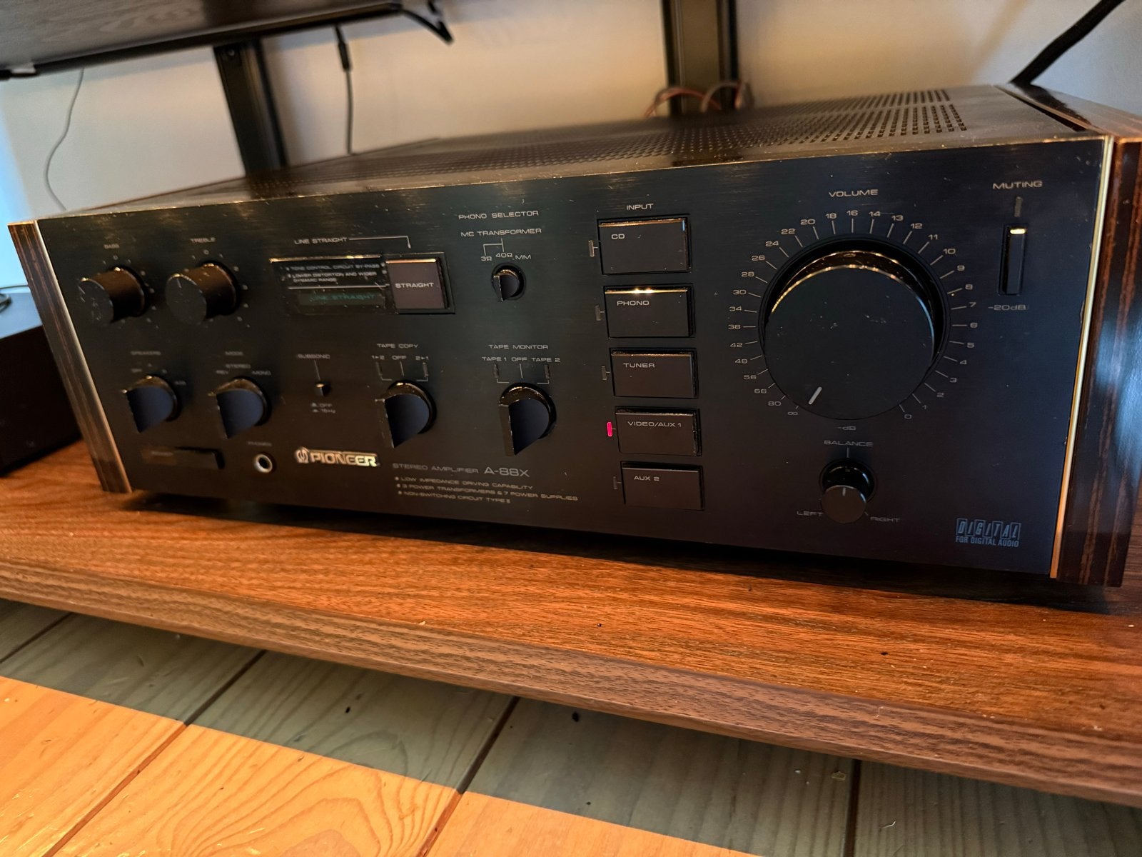 Legendarische Pioneer A-88X versterker met defect, Ophalen, Gebruikt, Pioneer, 120 watt of meer