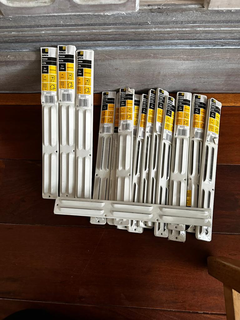 5 stuks aluminium witte schoepenrooster €3,00 ps, Ophalen of Verzenden, Nieuw, Ventilator