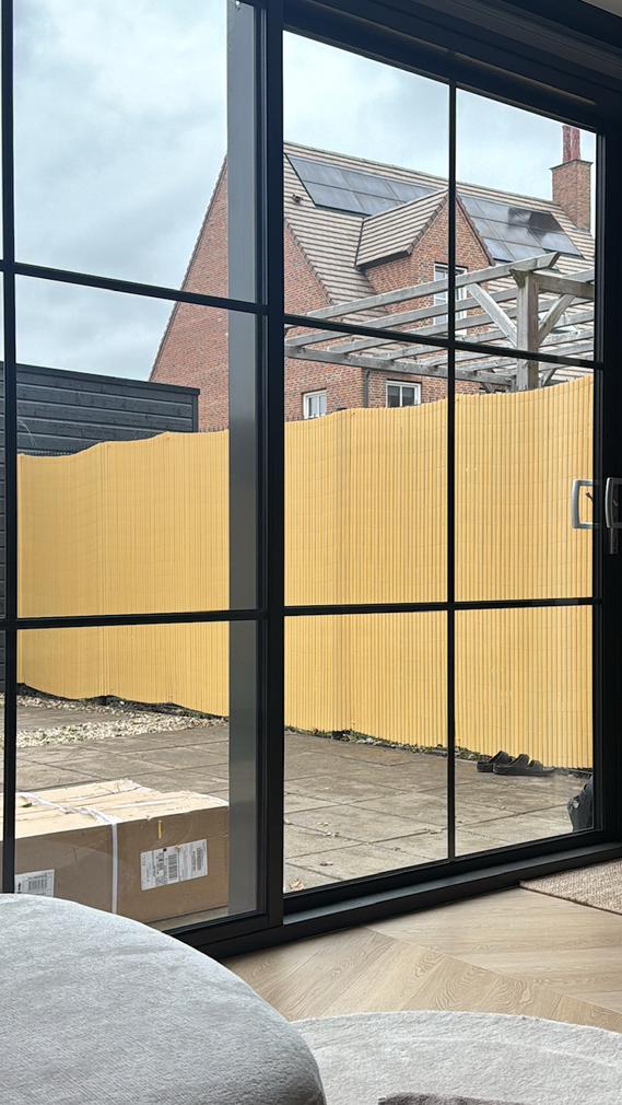 Beige tuinscherm 8m x 1.80m, Doe-het-zelf en Verbouw, Glas en Ramen, Ophalen, Gebruikt, 160 cm of meer, Overige typen