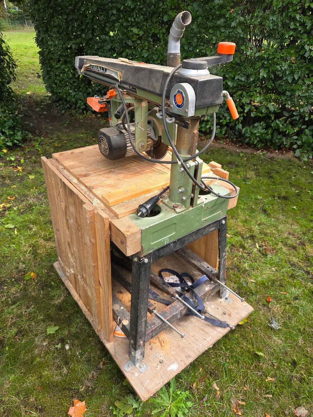 Goedwerkende DeWalt DW 1251 Afkortzaag, Doe-het-zelf en Verbouw, Ophalen, Gebruikt, DeWalt, 70 mm of meer
