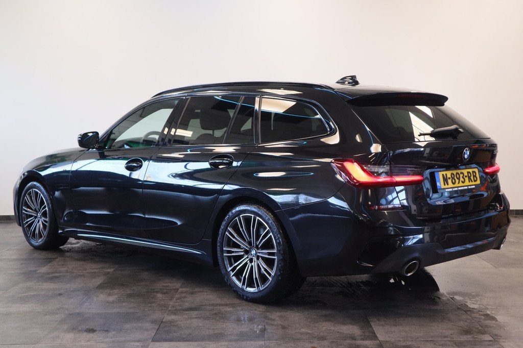 BMW 3 Serie Touring 320i M-Sport Business Edition Climate/Cr, Automaat, 1998 cc, Achterwielaandrijving, Gebruikt