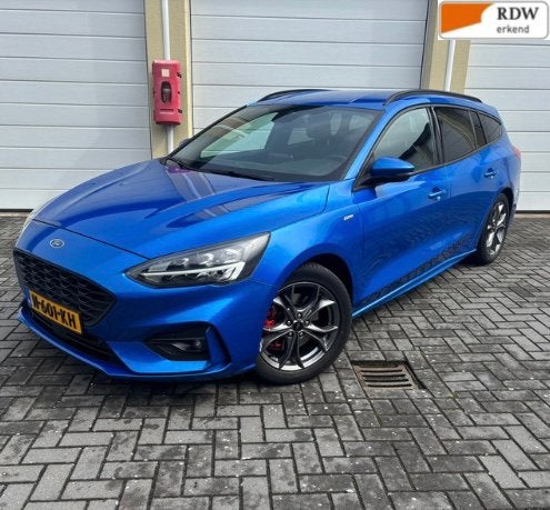 Ford Focus 1.0 Hybrid 155pk Stoel,Stuur & Voorruitverwarming, Zwart, Blauw, Hybride Elektrisch/Benzine, 999 cc