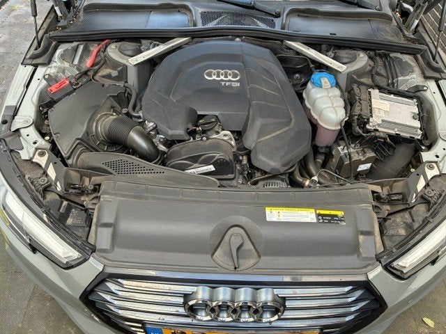Foto 10 van Audi A4 Avant 1.4 TFSI 150 pk S tronic S line Black Edition