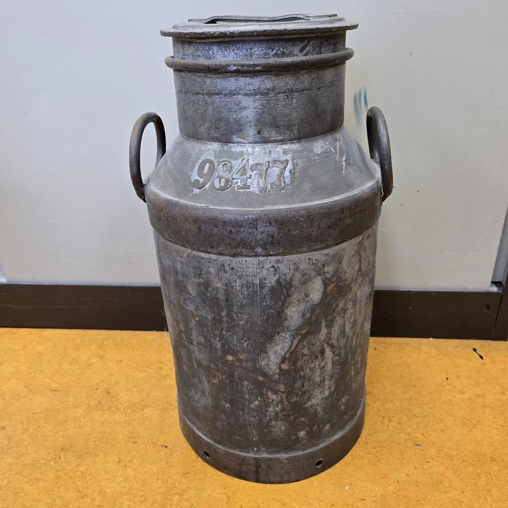 Originele melkbus, h 55 (zonder deksel) x d 30, 20 kg, Ophalen