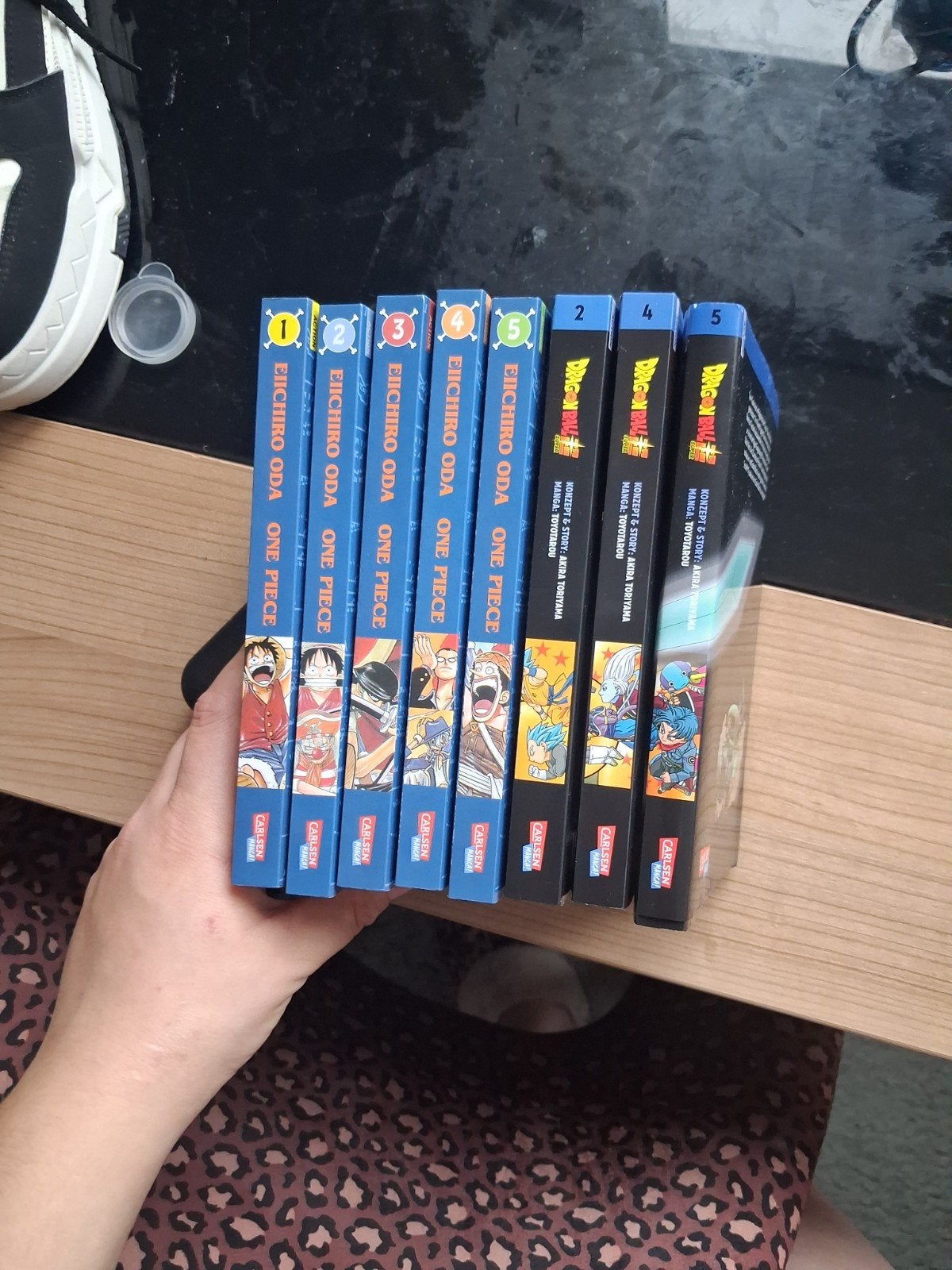 Duitstalige Manga: One Piece (1-5) & Dragon Ball (2,4,5), Boeken, Meerdere stripboeken, Ophalen of Verzenden, Zo goed als nieuw