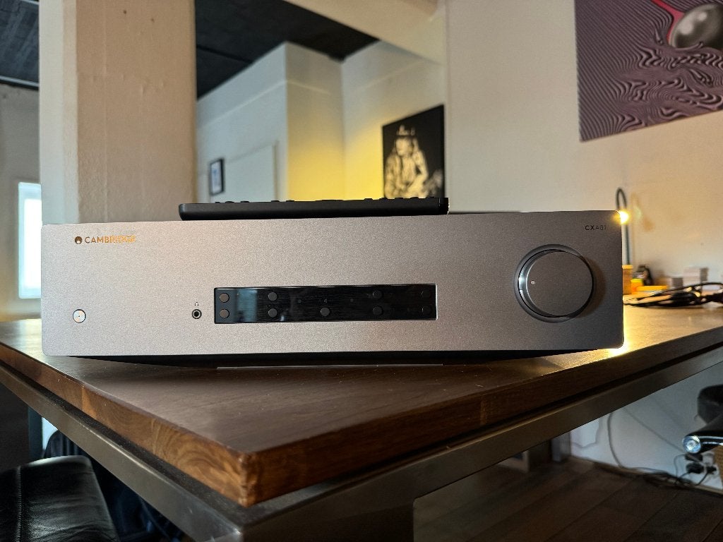 Foto 10 van Cambridge Audio || CX A81 versterker met DAC