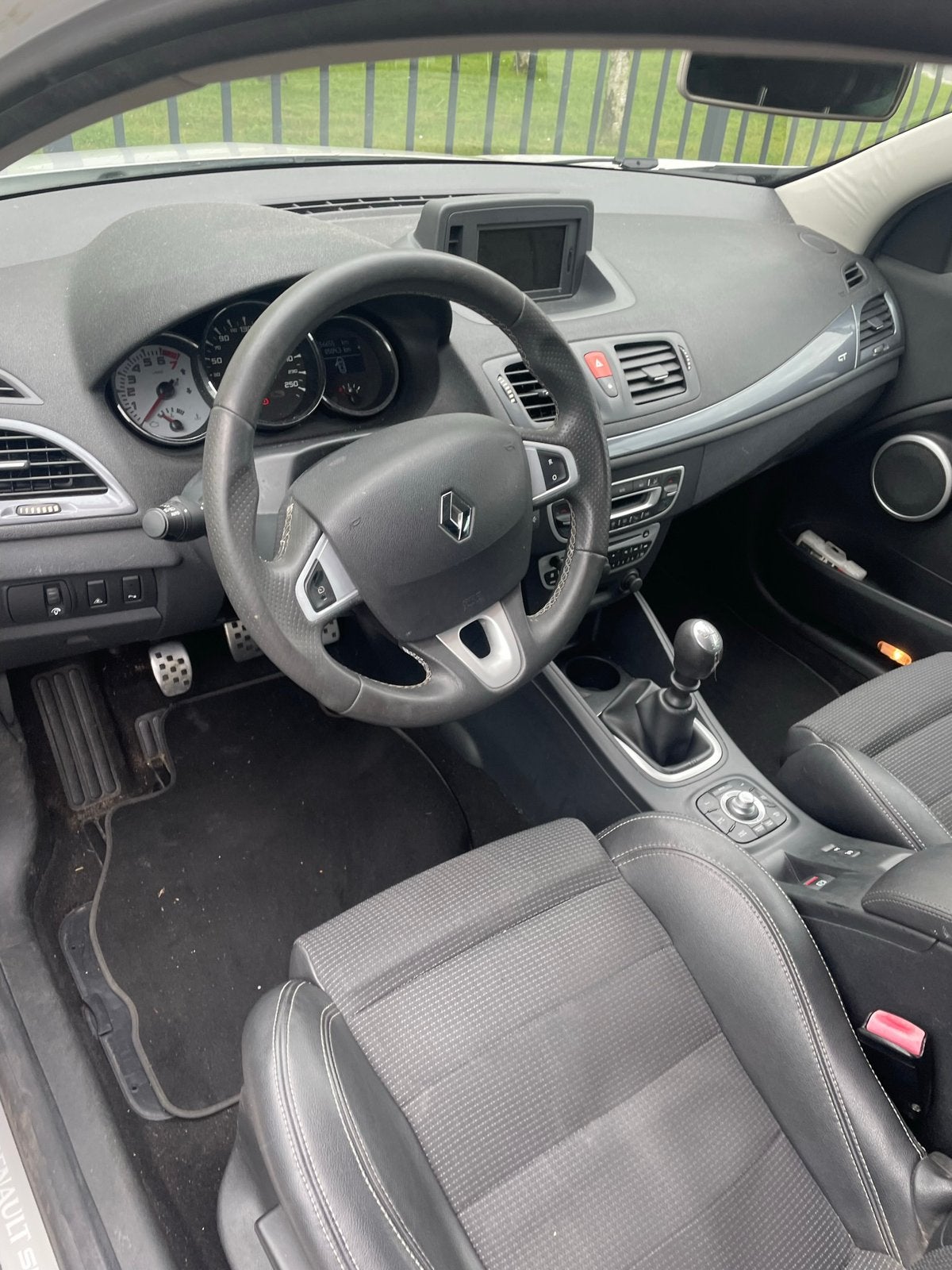 Renault Mégane 2.0 16V TCE 132KW Coupe 2010 Wit