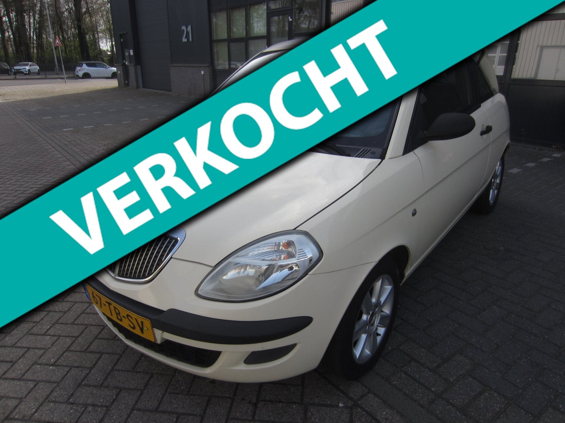 Lancia Ypsilon 1.2 2006 Airco NAP! APK!, Voorwielaandrijving, Dealer onderhouden, Gebruikt, Wit