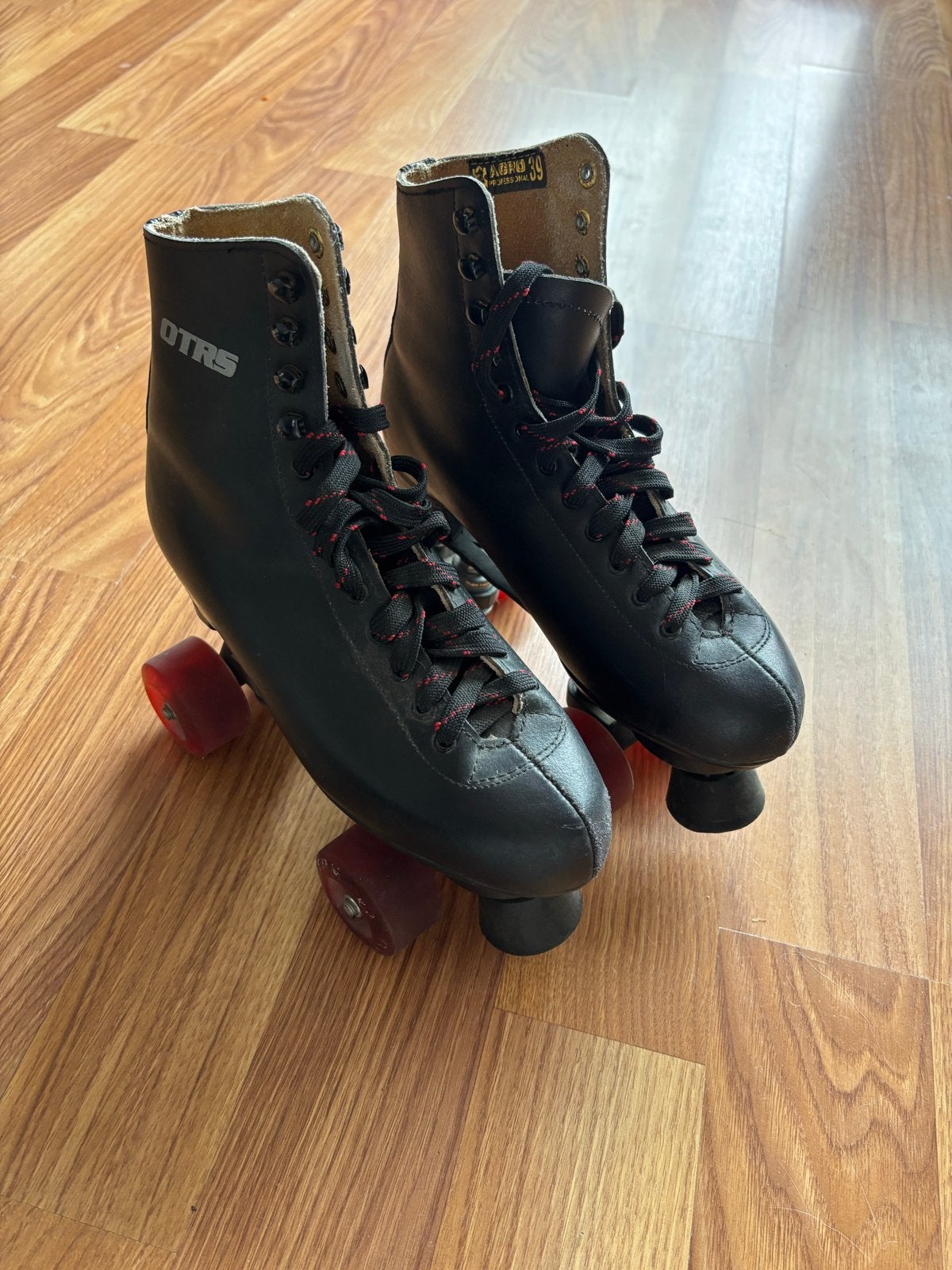 OTRS rolschaatsen maat 39 met beschermset Oxelo Fit 500, Sport en Fitness, Skeelers, Overige merken, Gebruikt, Overige typen, Ophalen of Verzenden
