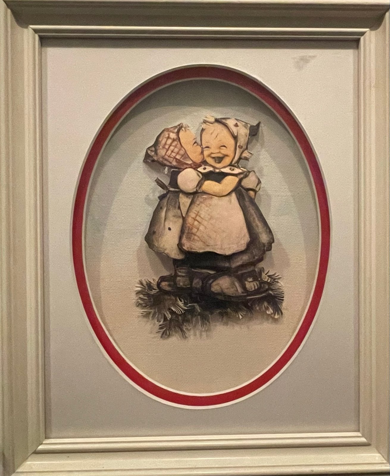 Vintage Hummel 3D Plaatje in Lijst - 'Kiss Me', Minder dan 50 cm, Gebruikt, Oorspronkelijke maker, Overige typen