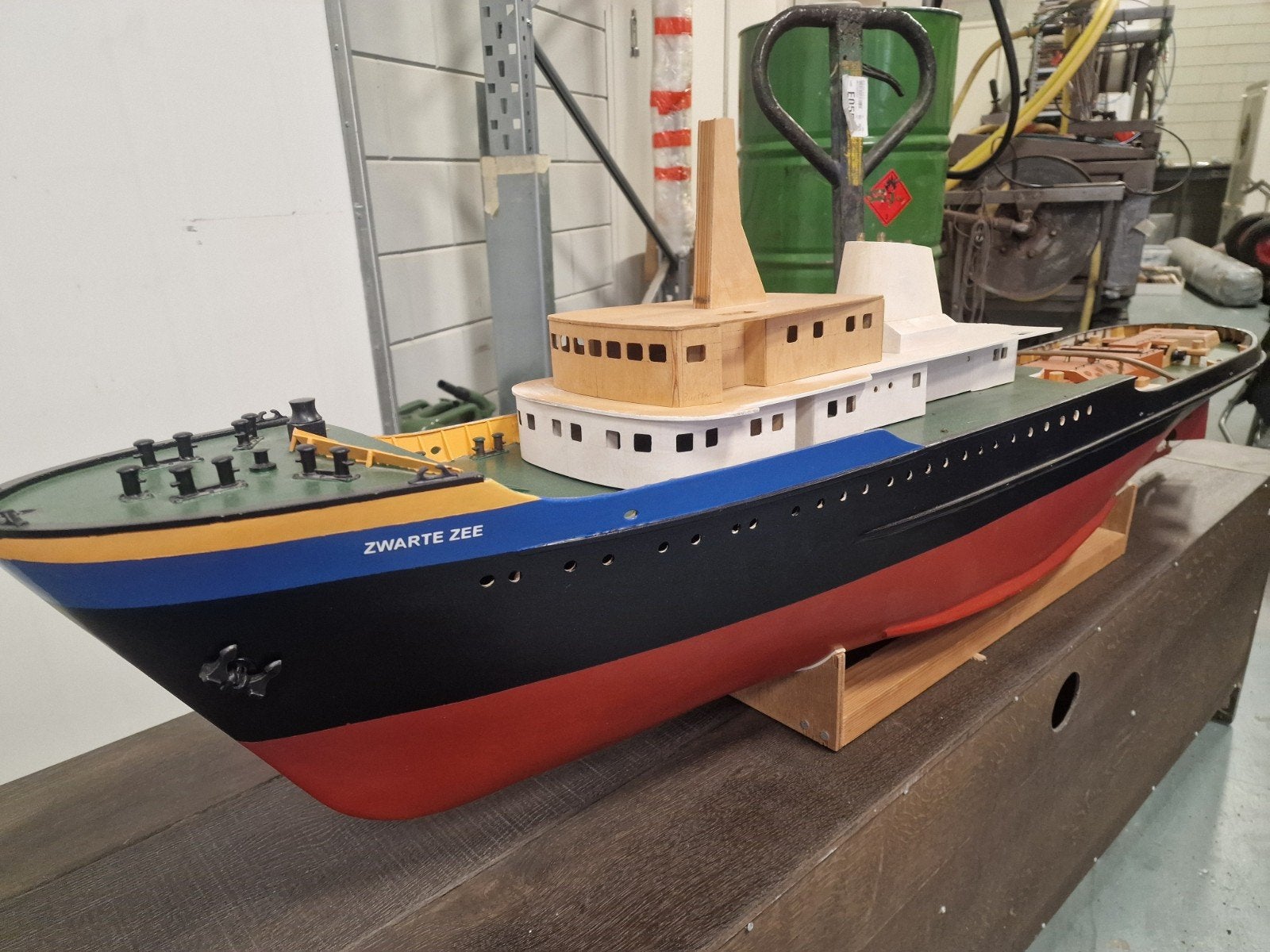Modelbouwschip Zwarte Zee 1/50  - Onvoltooid Project, Hobby en Vrije tijd, Modelbouw | Boten en Schepen, Ophalen of Verzenden