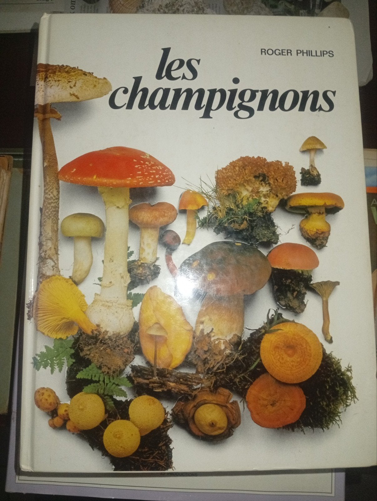 Boek over paddenstoelen, pilze, champignons., Ophalen of Verzenden, Zo goed als nieuw, Bloemen, Planten en Bomen, Roger Phillips
