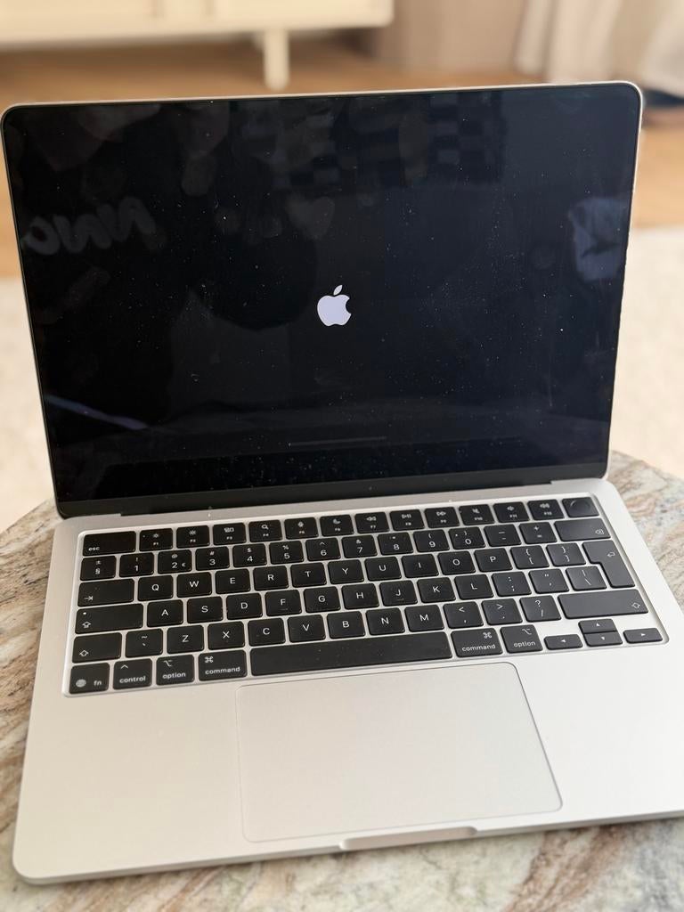 MacBook Air 13 inch met M4-chip 16GB / 512GB Silver, Qwerty, 8 GB, 13 inch, 512 GB