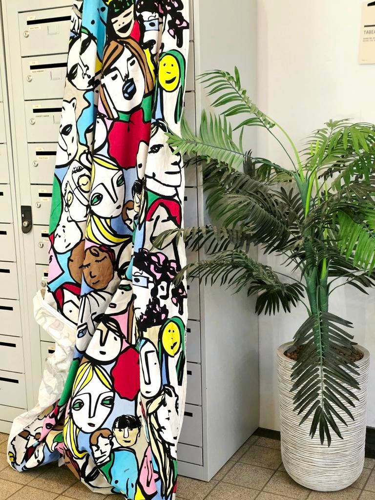 9699:Vintage "Gulvi Faces " Ikea Fabric / Curtain, Ophalen of Verzenden, Gebruikt, Rechthoekig