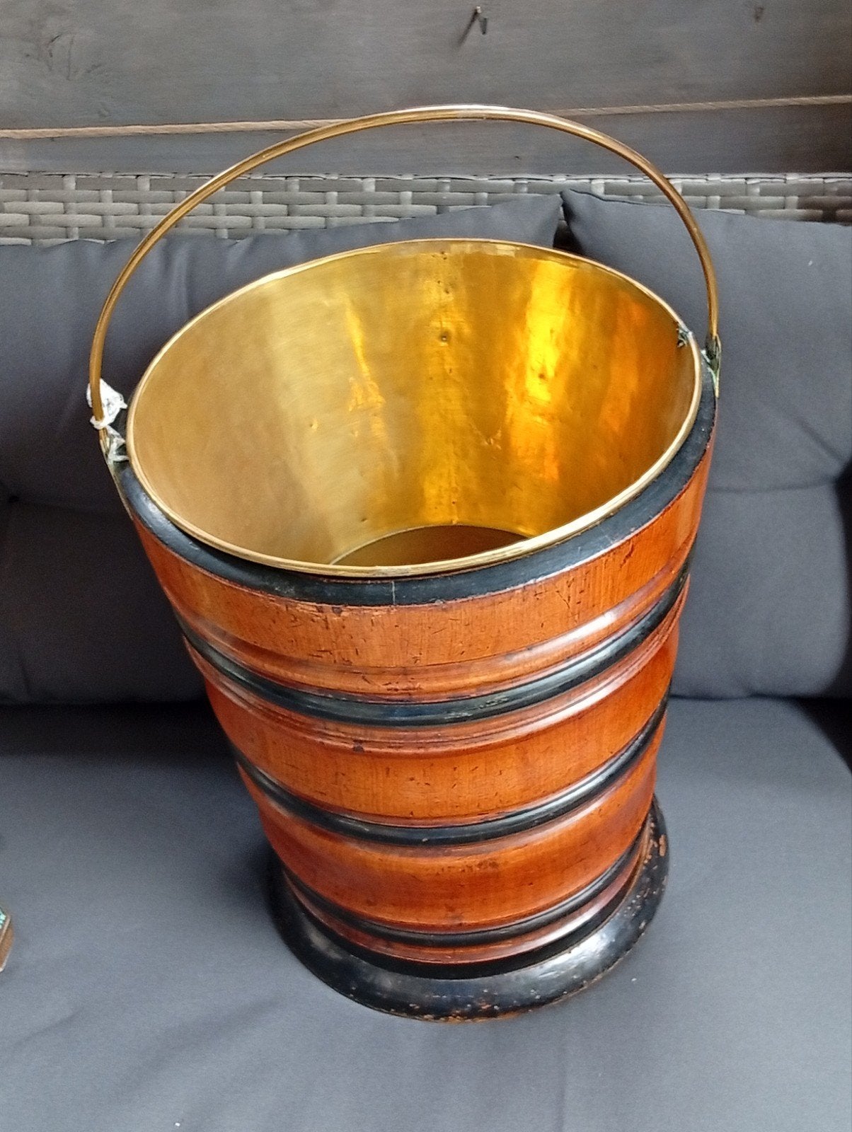 Antieke houten kolenemmer met messing binnenemmer, Ophalen of Verzenden