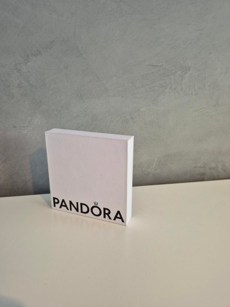 Pandora doosje, Ophalen of Verzenden, Zo goed als nieuw
