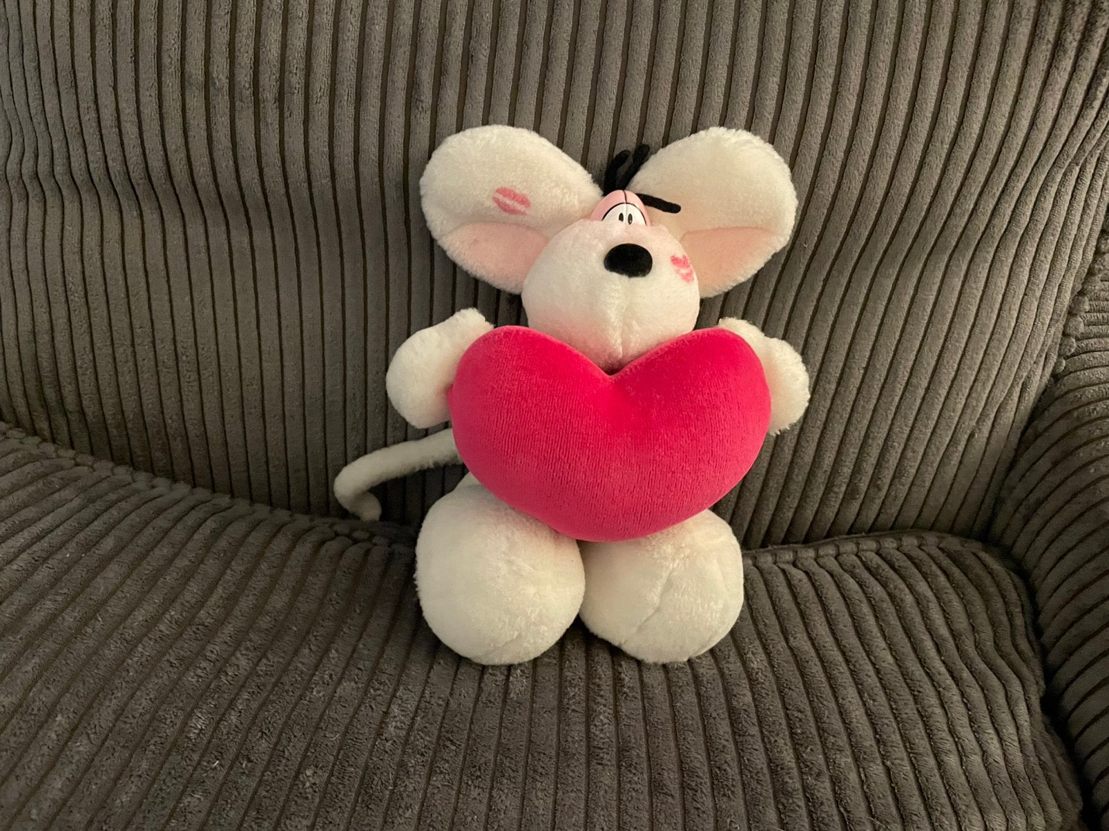 Diddl knuffel met roze hart en kusjes 20 cm, Ophalen of Verzenden, Zo goed als nieuw